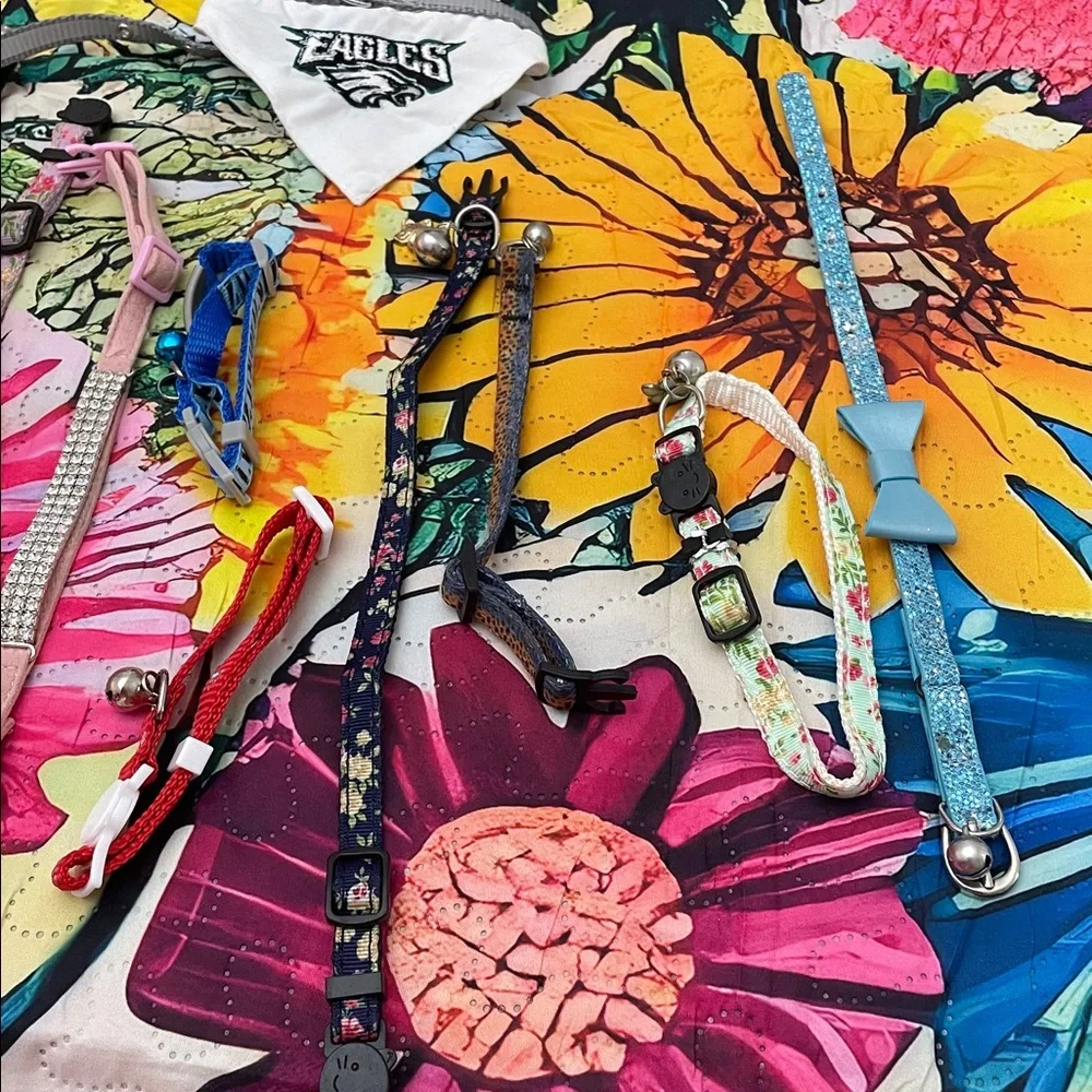 Kitty collars of all colors and sizes!!!
